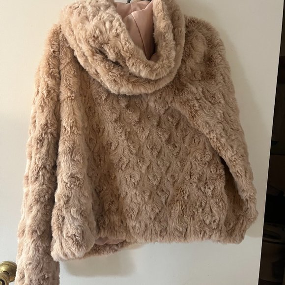 BCBG Faux fur jacket - Picture 2 of 3